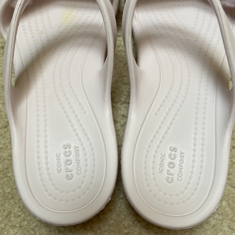 Crocs - Picture 2 of 4